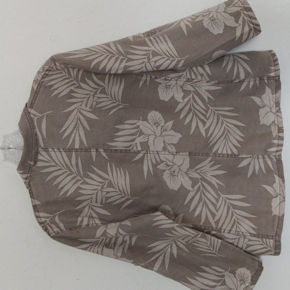 CHICOS Linen Crop Top ShirJac  Khaki Snaps Vacation Size Medium - Picture 6 of 8